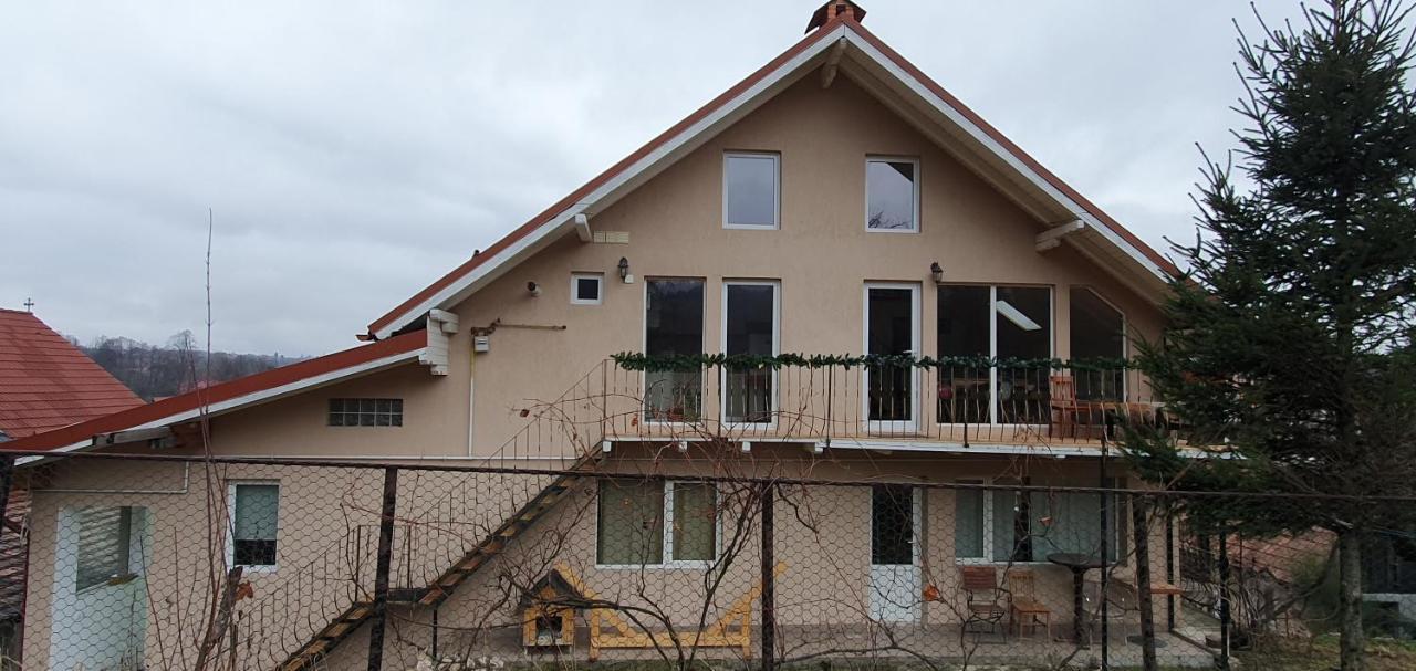 Bran 99 Villa ภายนอก รูปภาพ